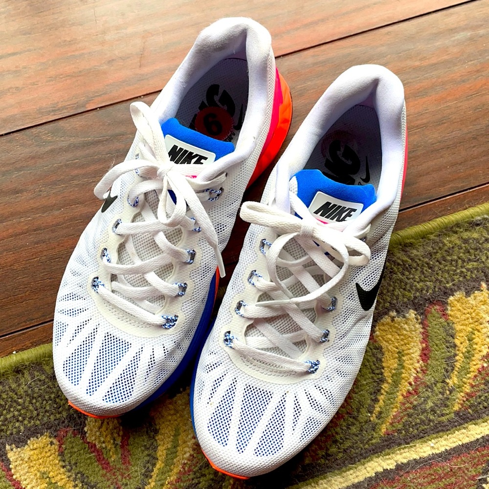NIKE LUNERGLIDE 6, SIZE 6